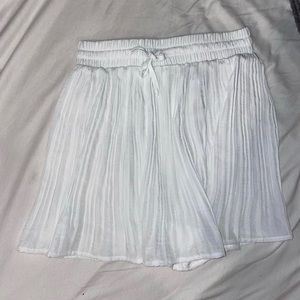 princess polly flowy shorts